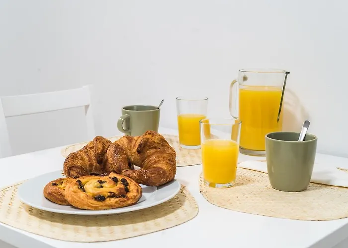 Home2book Charming La Naval La Isleta Daire *