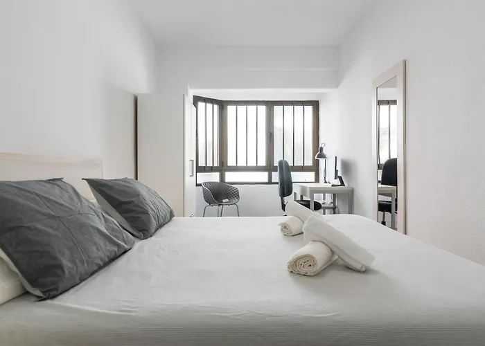 Home2book Charming La Naval La Isleta Daire *