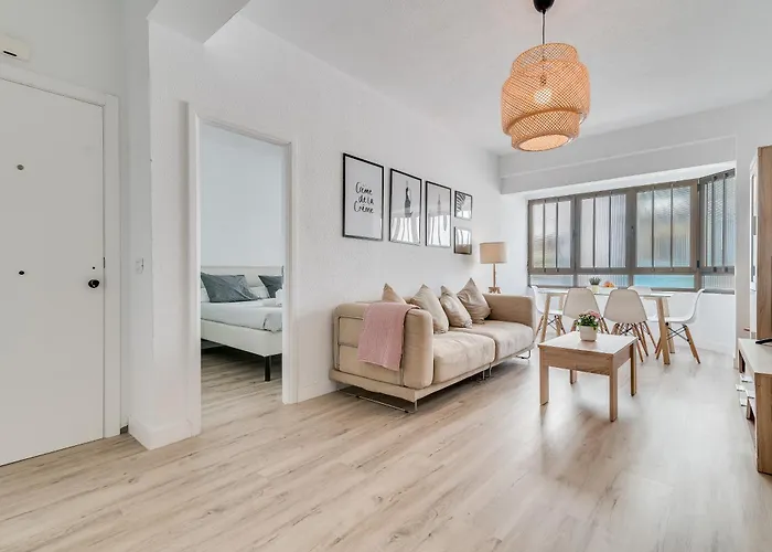 Home2book Charming La Naval La Isleta Daire *